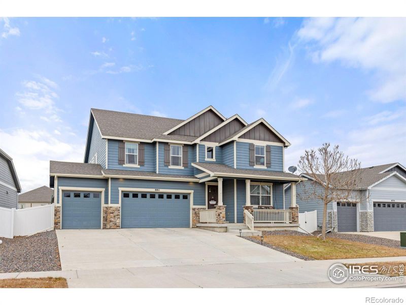 8811 15th St, Greeley, CO 80634