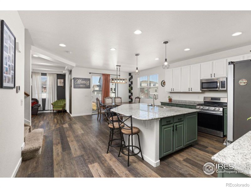 8811 15th St, Greeley, CO 80634