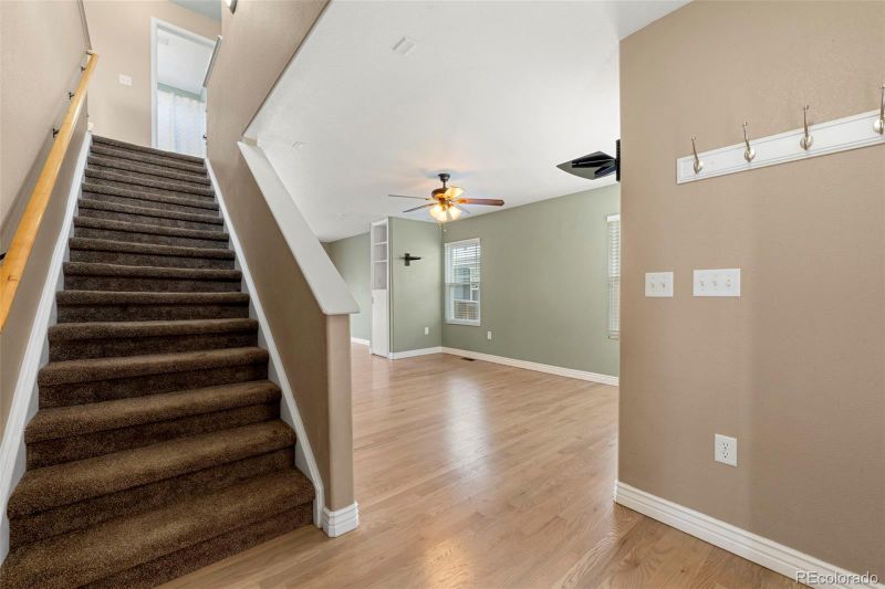 4761 S Flat Rock Ct, Aurora, CO 80016