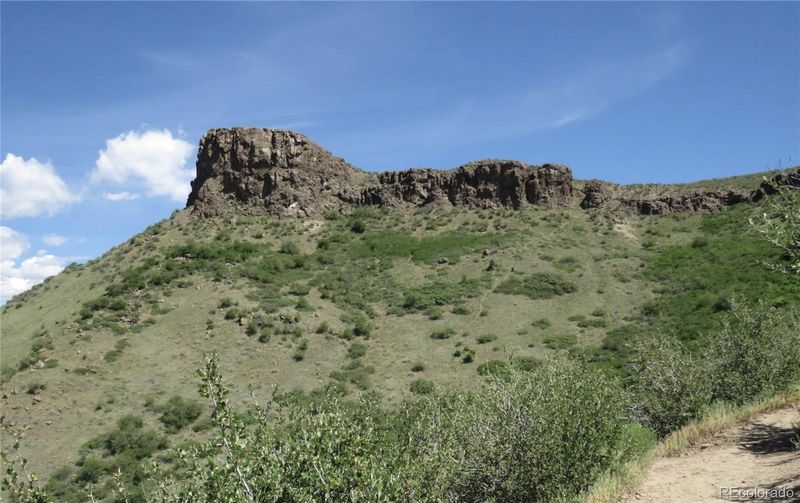 19689 W 57th Pl, Golden, CO 80403