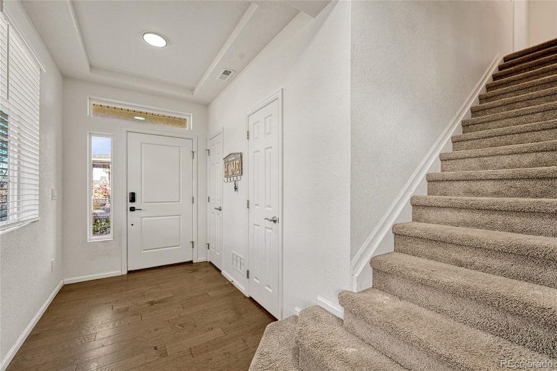 224 S Old Hammer St, Aurora, CO 80018