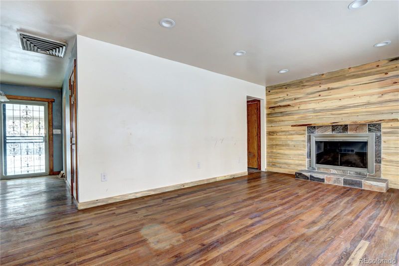8631 Faraday St, Denver, CO 80229