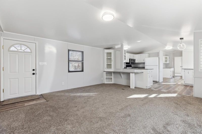 14 Jason St, Castle Rock, CO 80109