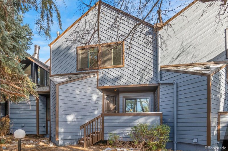 8971 W Yale Ave, Lakewood, CO 80227