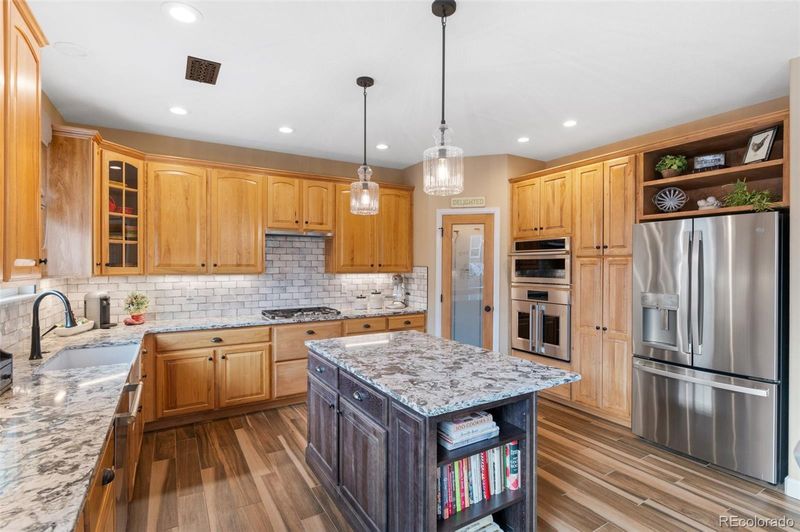 3953 Blue Pine Cir, Highlands Ranch, CO 80126