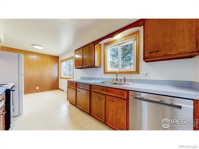 3111 N Franklin Ave, Loveland, CO 80538