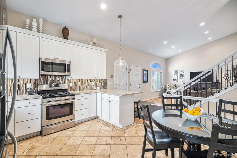 7081 Palisade Dr, Highlands Ranch, CO 80130