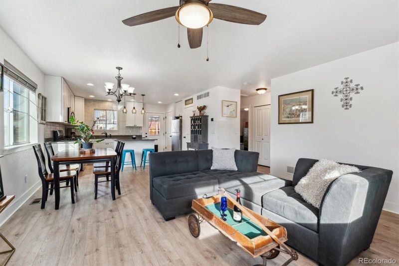 748 Country Road Trl, Berthoud, CO 80513