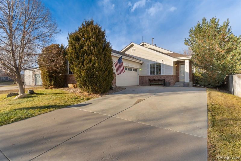5715 E 130th Way, Thornton, CO 80602