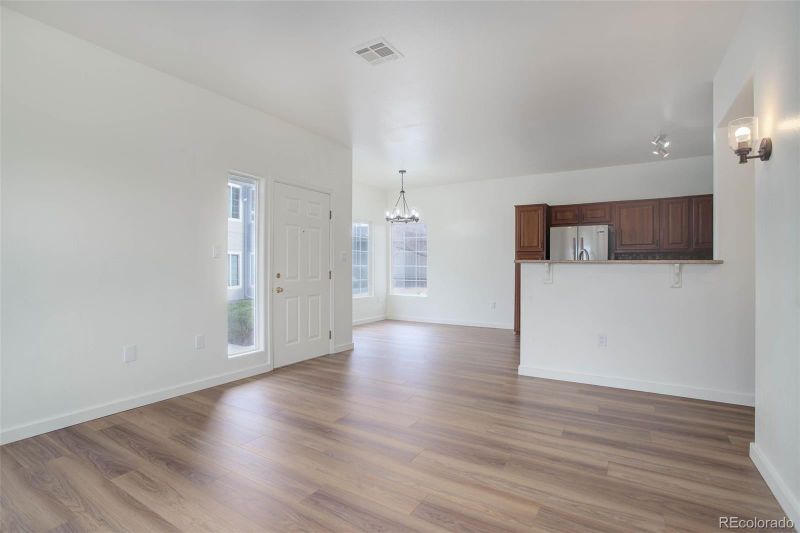 8457 Thunder Ridge Way #103, Highlands Ranch, CO 80126