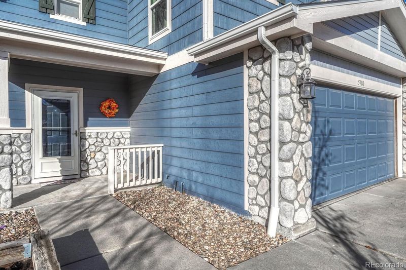 5780 Raleigh Cir, Castle Rock, CO 80104