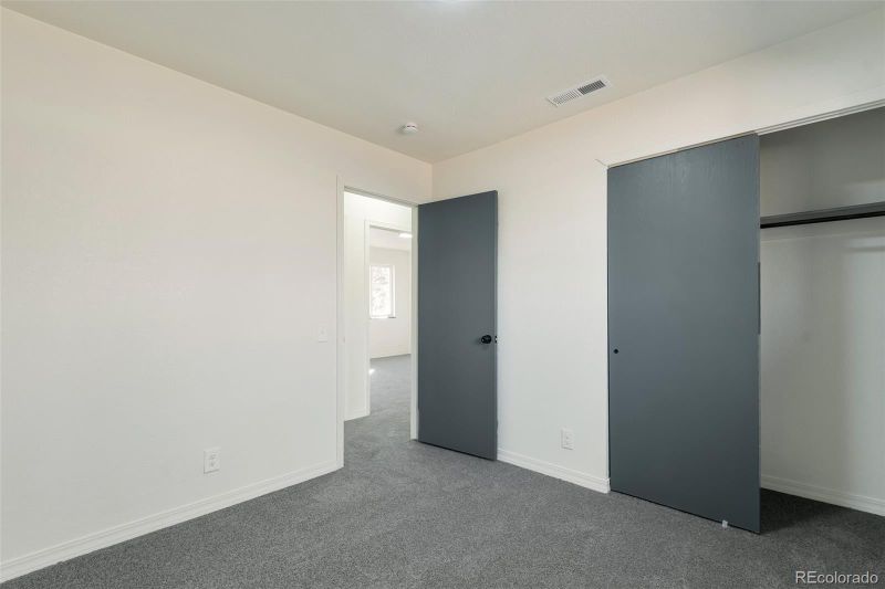 3754 S Mission Pw, Aurora, CO 80013