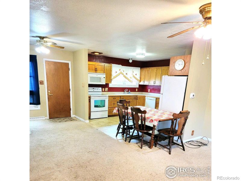 919 S 11th Ave, Sterling, CO 80751