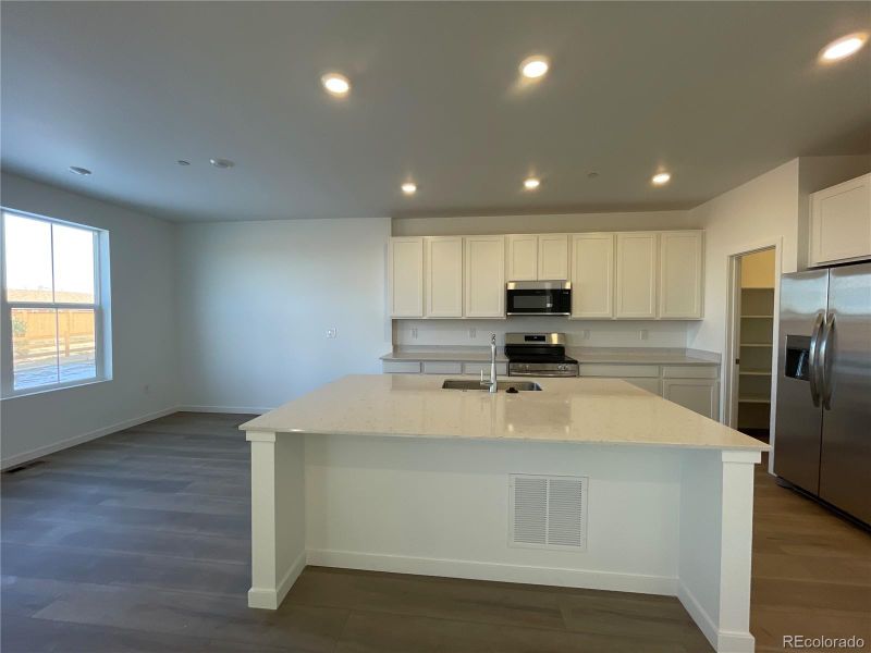 1365 Sunrise Dr, Erie, CO 80516