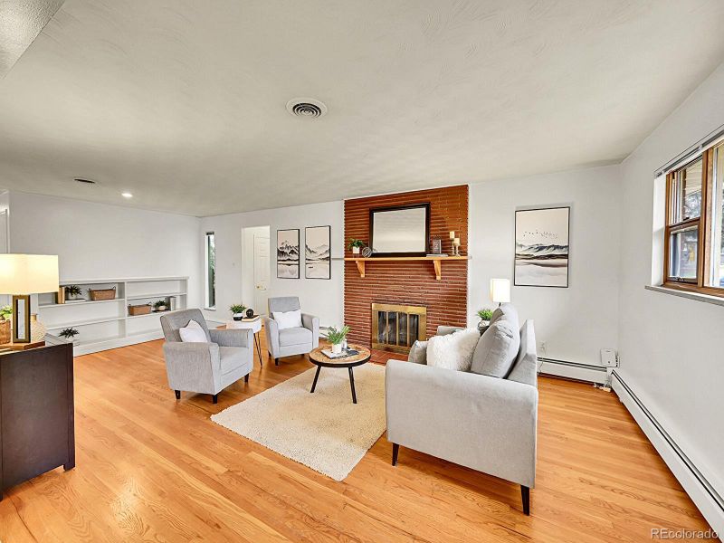 7059 S Tamarac Ct, Centennial, CO 80112