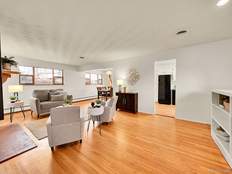 7059 S Tamarac Ct, Centennial, CO 80112
