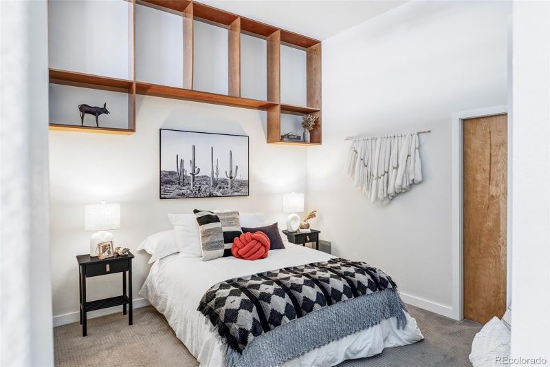 7700 E 29th Ave #411, Denver, CO 80238