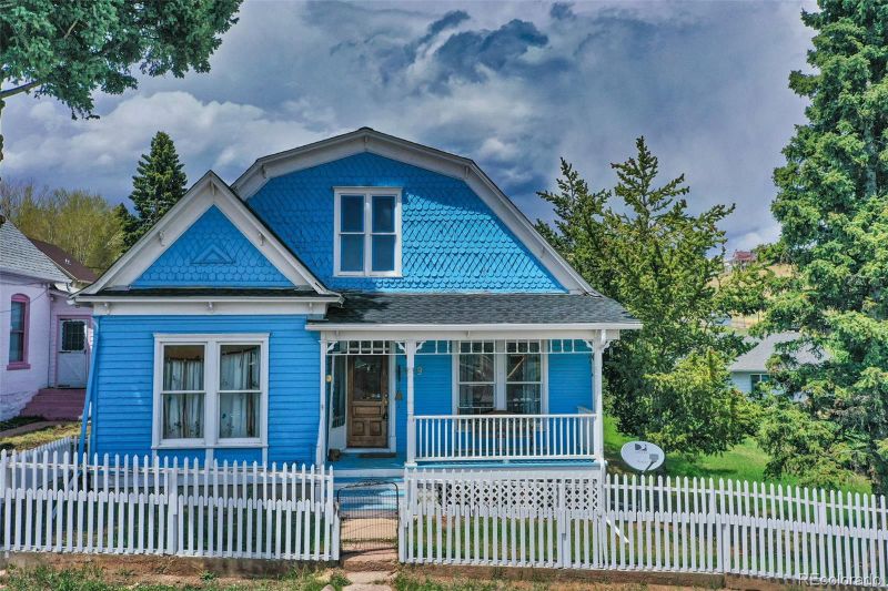 119 E Eaton Ave, Cripple Creek, CO 80813