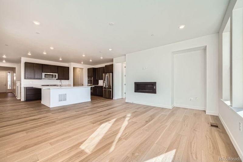 1278 Raindance Pl, Erie, CO 80516