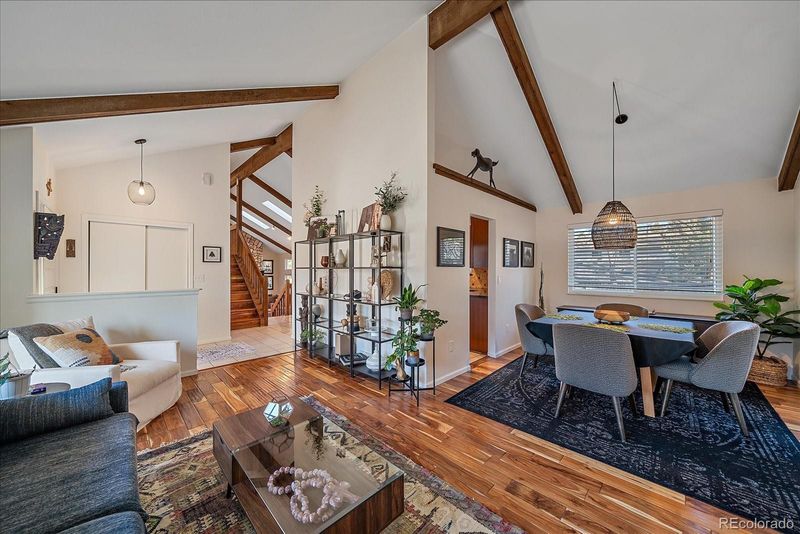 7744 S Oneida Ct, Centennial, CO 80112