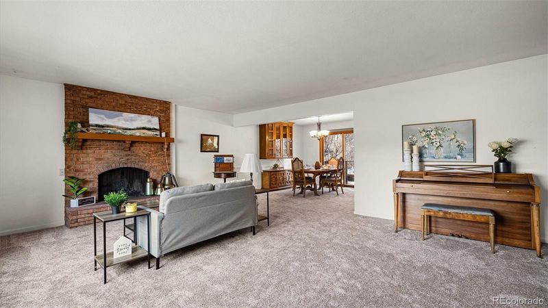 1655 Collins Rd, Colorado Springs, CO 80920