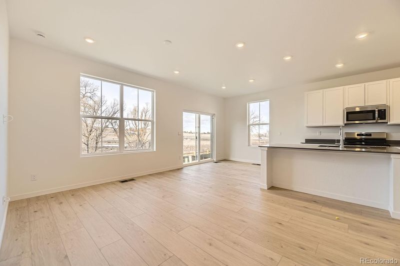 261 Paloma Way, Elizabeth, CO 80107