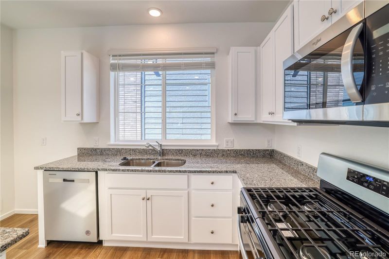 23950 E 41st Ave, Aurora, CO 80019