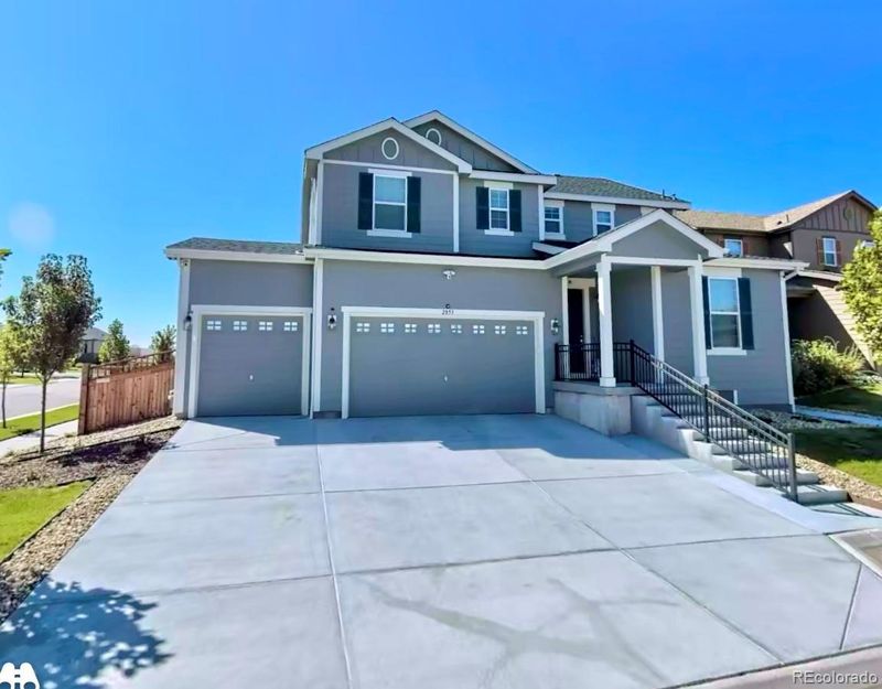 2053 S Cathay Way, Aurora, CO 80013