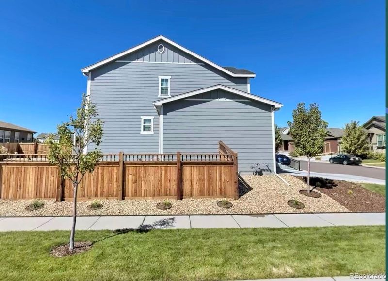 2053 S Cathay Way, Aurora, CO 80013