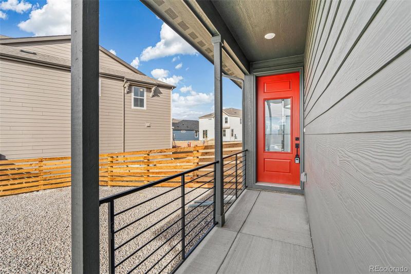 9274 Biscay St, Commerce City, CO 80022