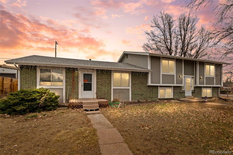 1320 Youngfield St, Golden, CO 80401