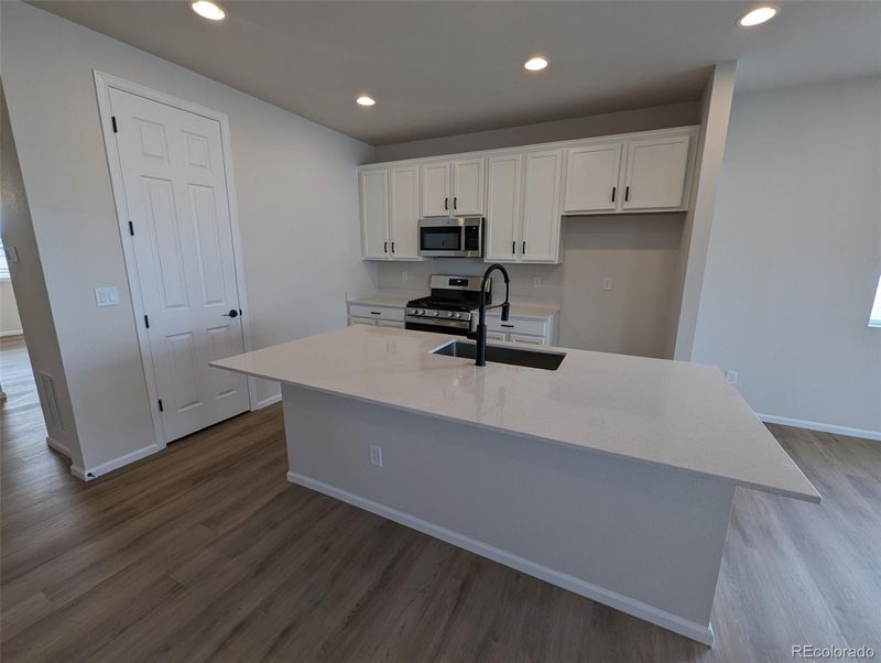 8066 Butte Creek St, Littleton, CO 80125