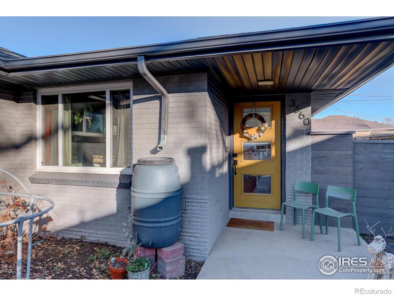 3660 N Glencoe St, Denver, CO 80207