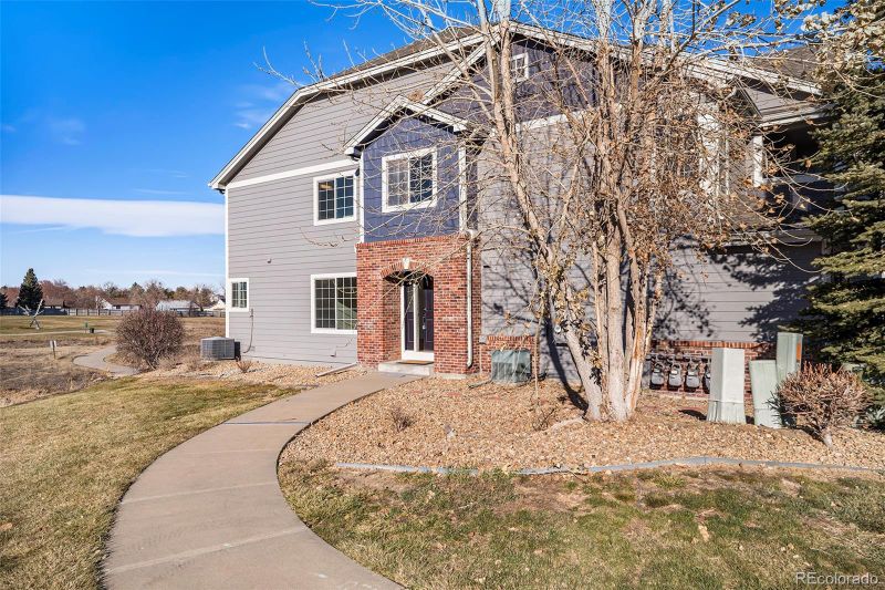 1625 S Danube Way #101, Aurora, CO 80017