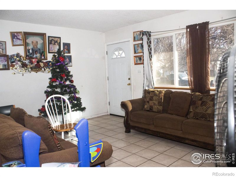 702 Ray St, Brush, CO 80723