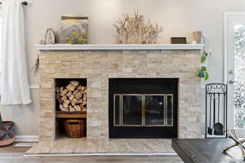 10360 W Jewell Ave #D, Lakewood, CO 80232