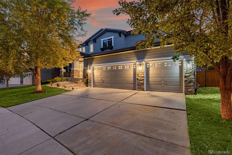 716 Ridgemont Pl, Highlands Ranch, CO 80126