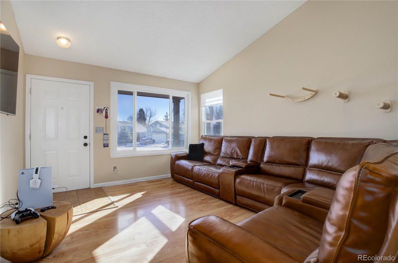5305 Willow Ct, Castle Rock, CO 80104