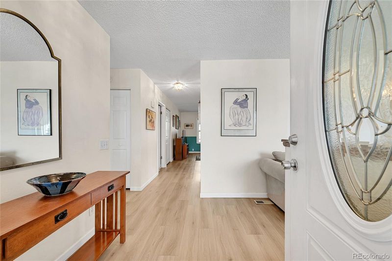 1855 S Oswego St, Aurora, CO 80012