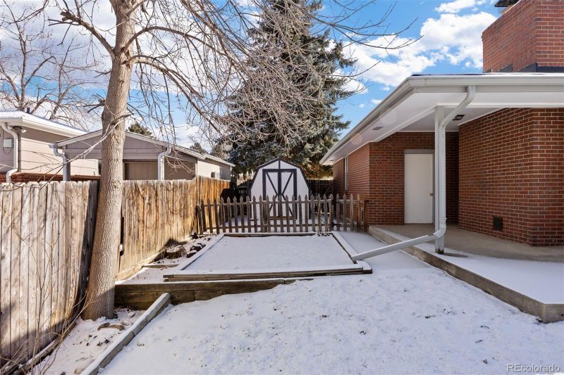 6803 Garland St, Arvada, CO 80004