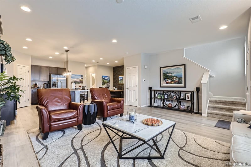 6621 N Ceylon St, Denver, CO 80249