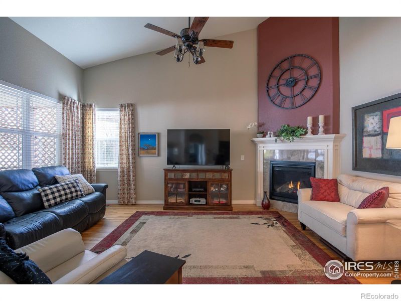 2106 Winding Dr, Longmont, CO 80504