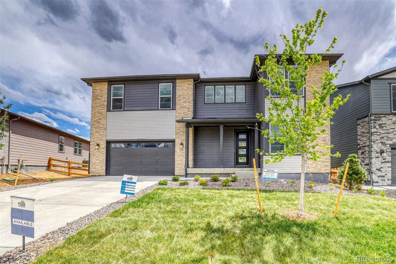 23708 E 42nd Ave, Aurora, CO 80019
