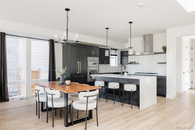 6202 N Galena St, Denver, CO 80238