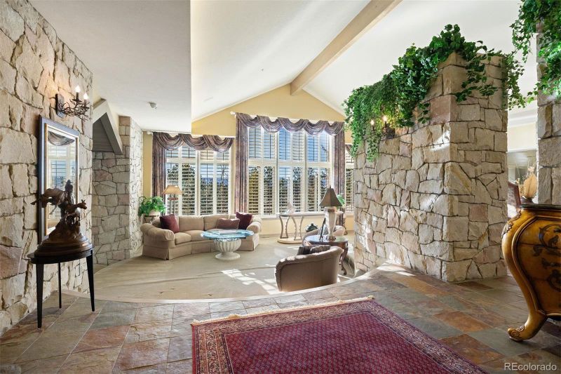 108 Castle Pines Dr N, Castle Rock, CO 80108