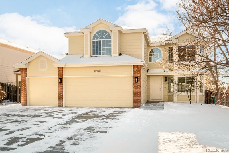 17990 E Dickenson Pl, Aurora, CO 80013