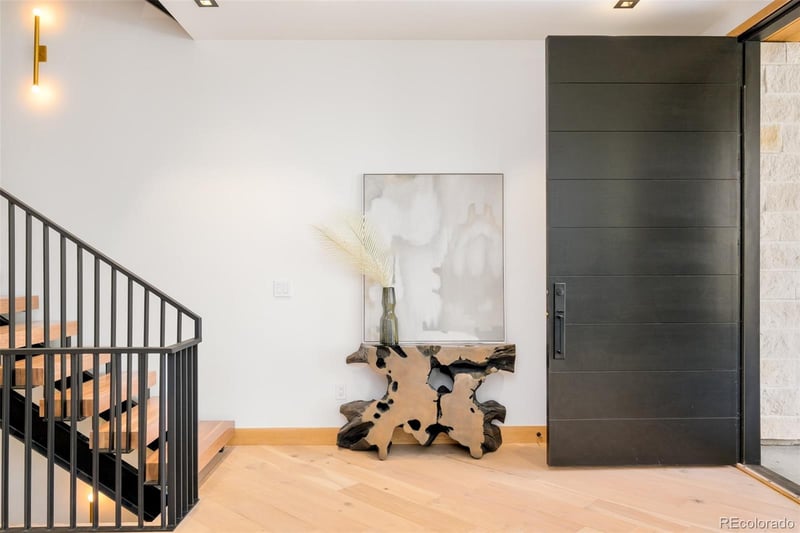 334 Steele St, Denver, CO 80206