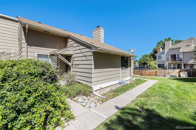 3912 S Atchison Way #E, Aurora, CO 80014