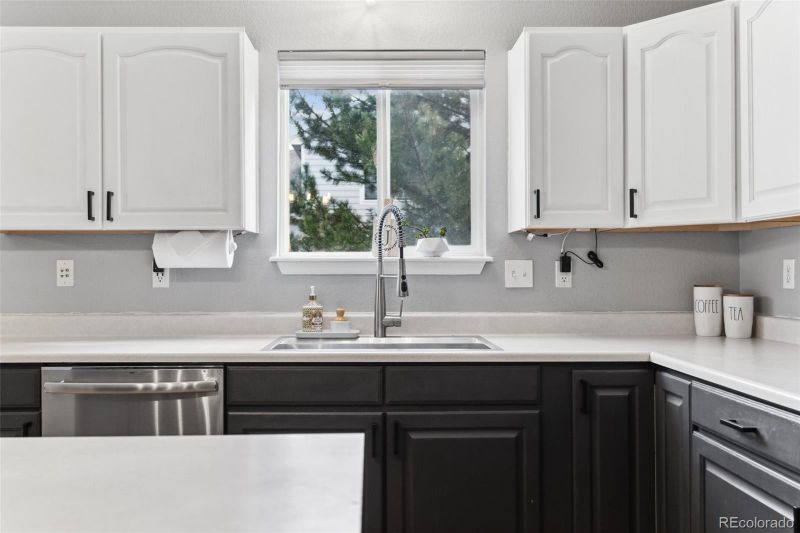 6370 Wolff St, Arvada, CO 80003