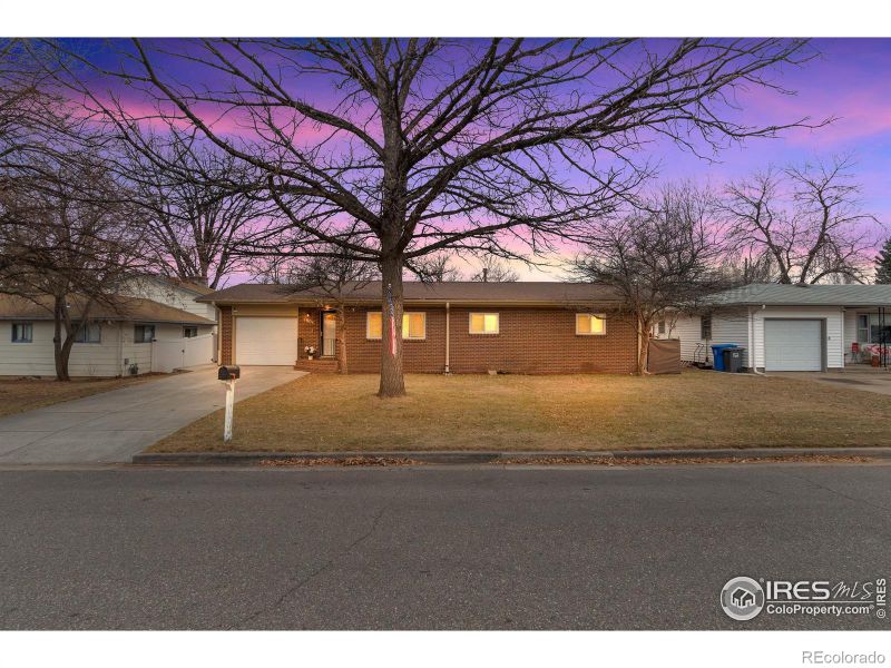 1806 W 11th St, Loveland, CO 80537